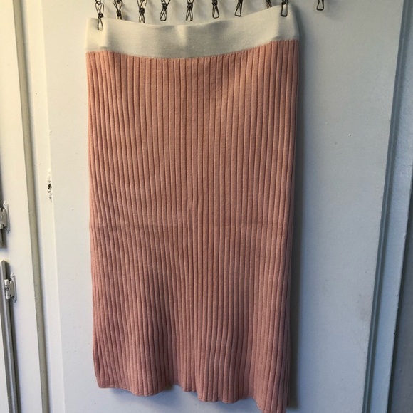 Pink Ribbed Midi Pencil Skirt for Work - Picture 1 of 3